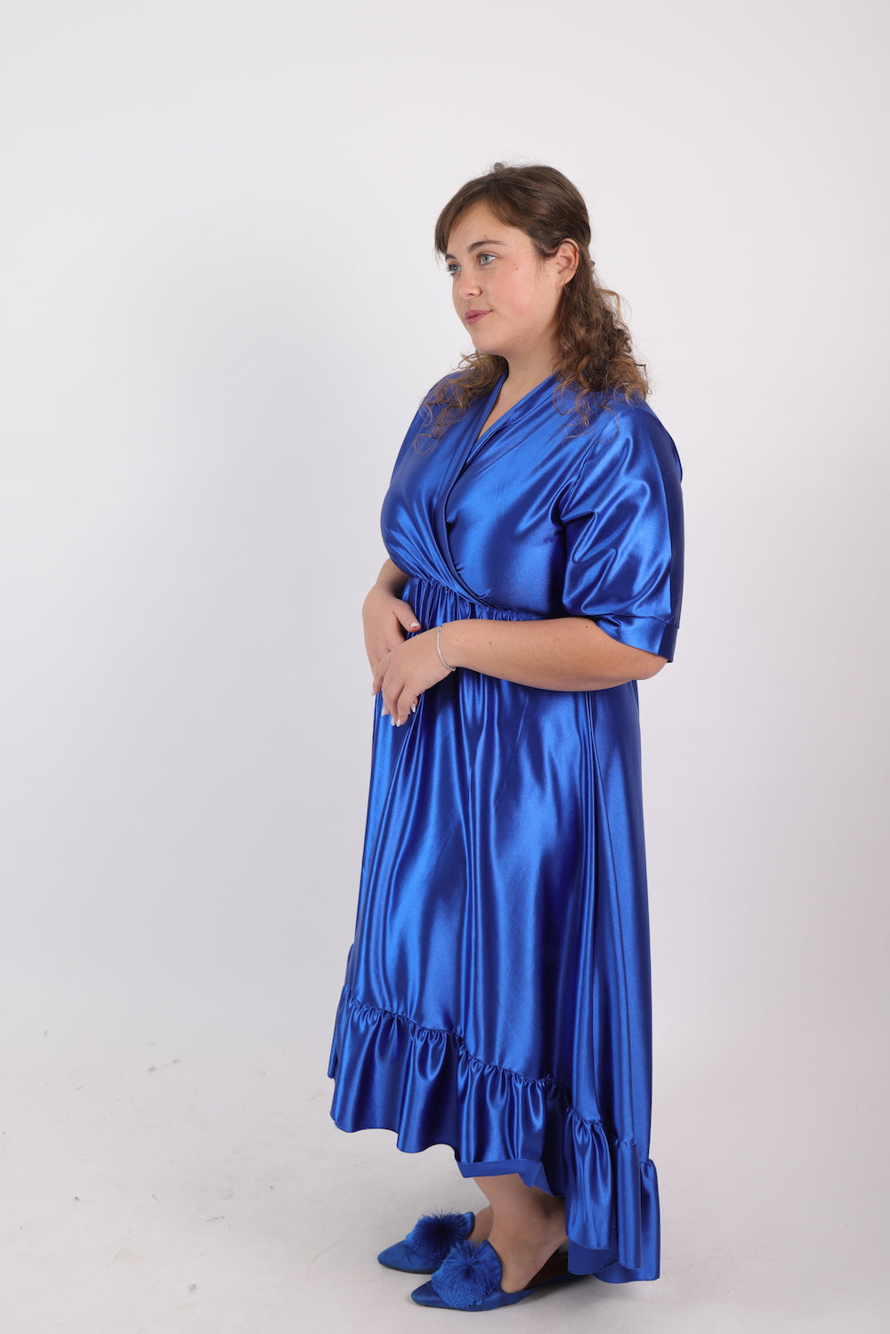 שמלת מדרגות הרבנות - כחול סאטן
