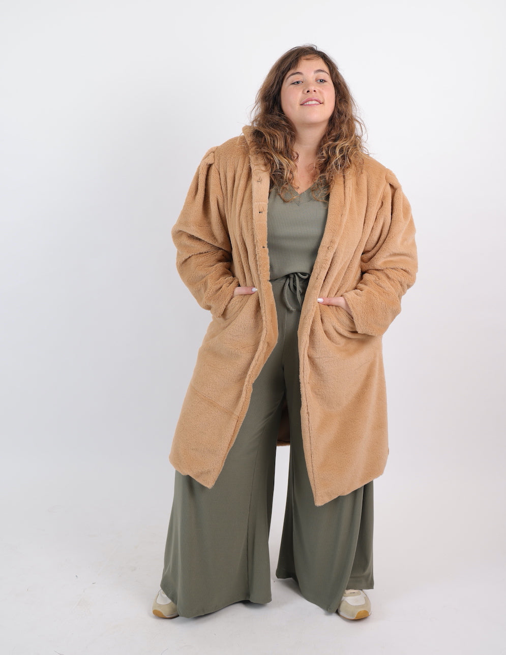 מעיל תהיה לי בריא - בג׳