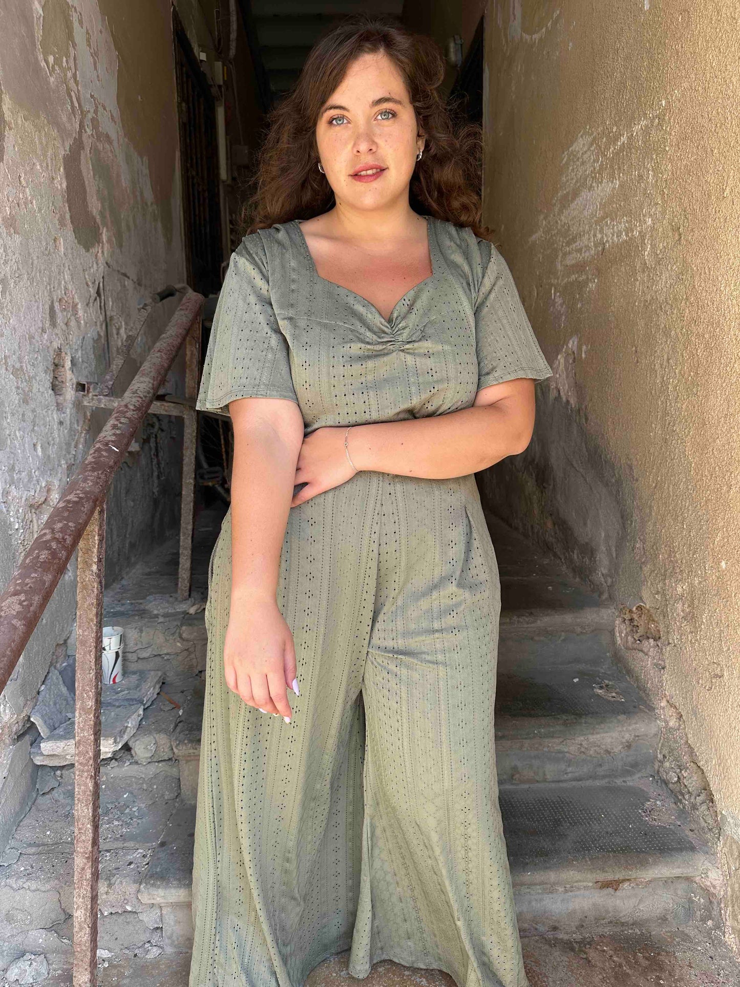 מכנסי מולי - ירוק זית לייקרה תחרה