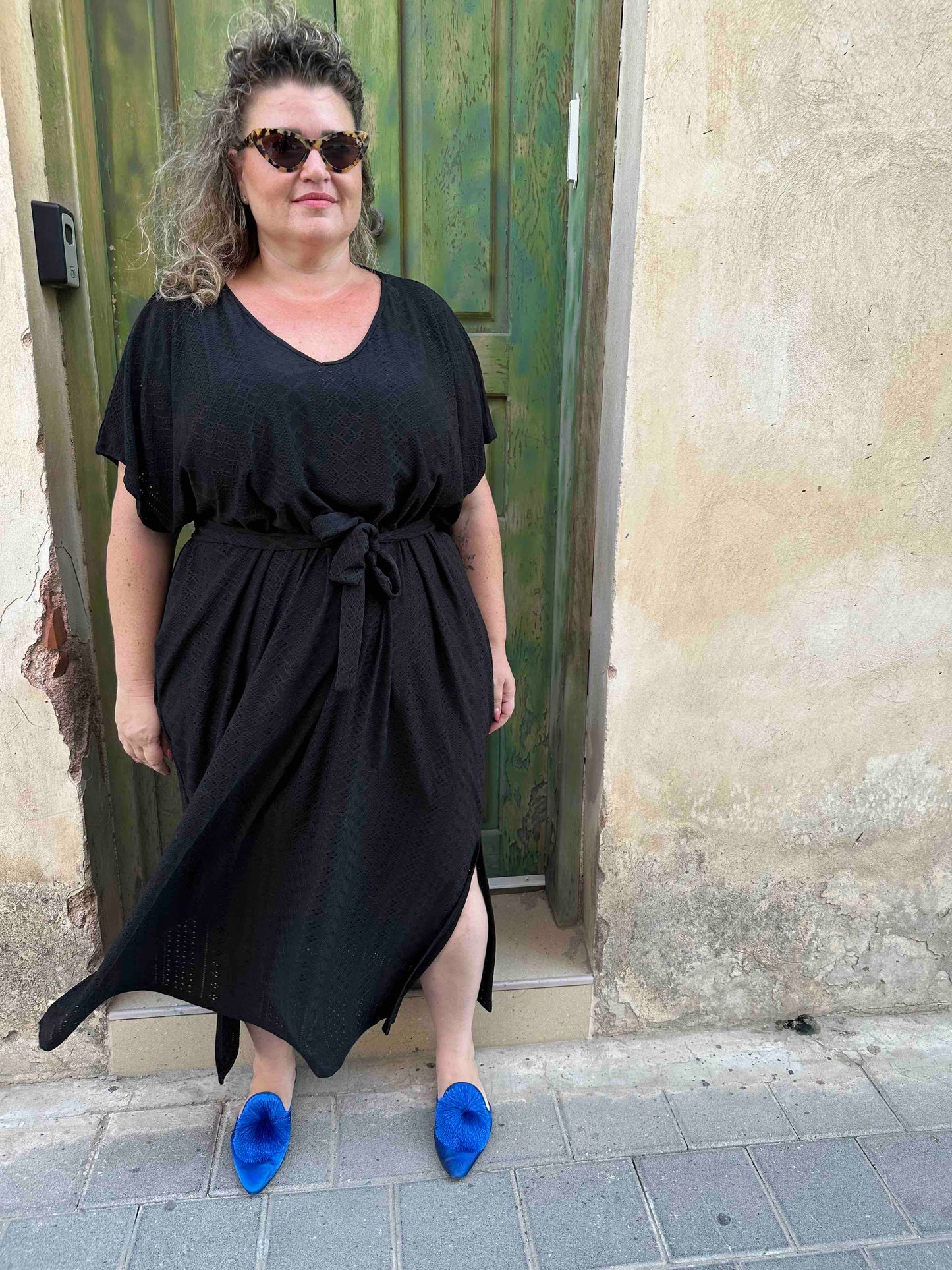 שמלת איביזה- שחור