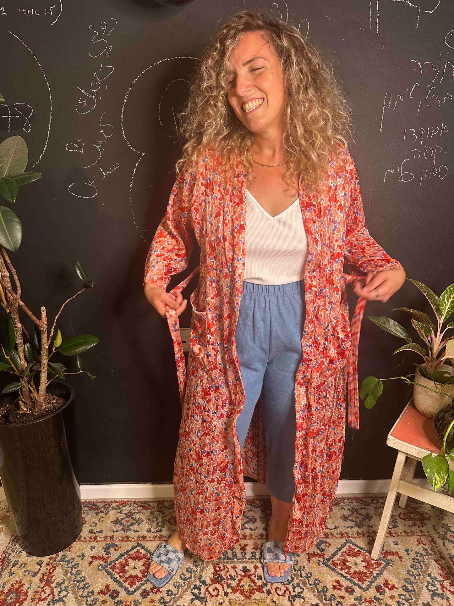 קימונו אבו אלי - אדום פרחוני