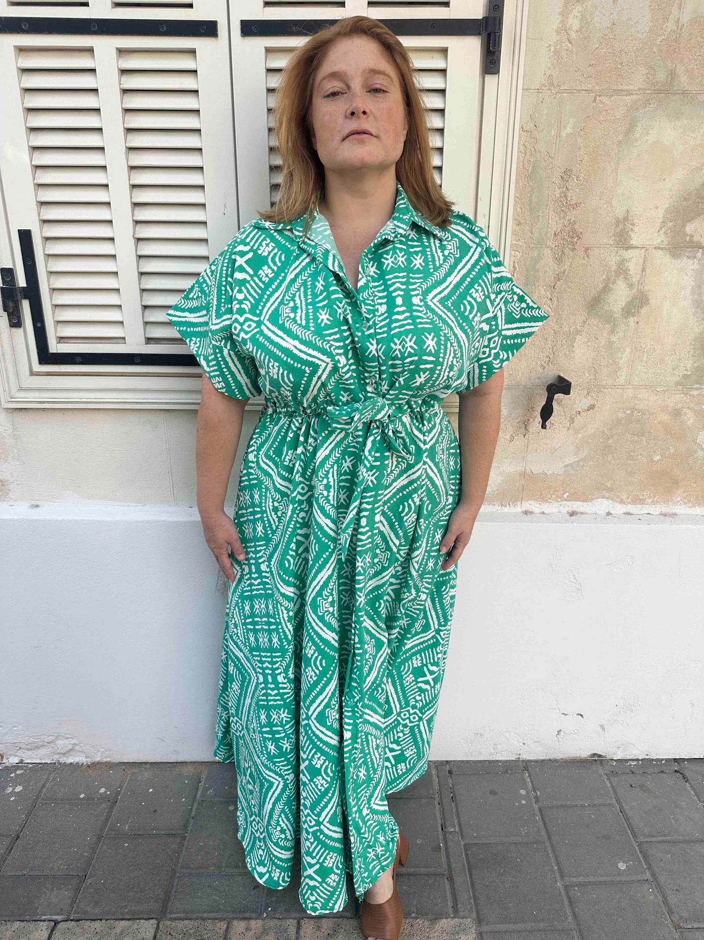 דפקתי הופעה -ירוק לבן גיאומטרי