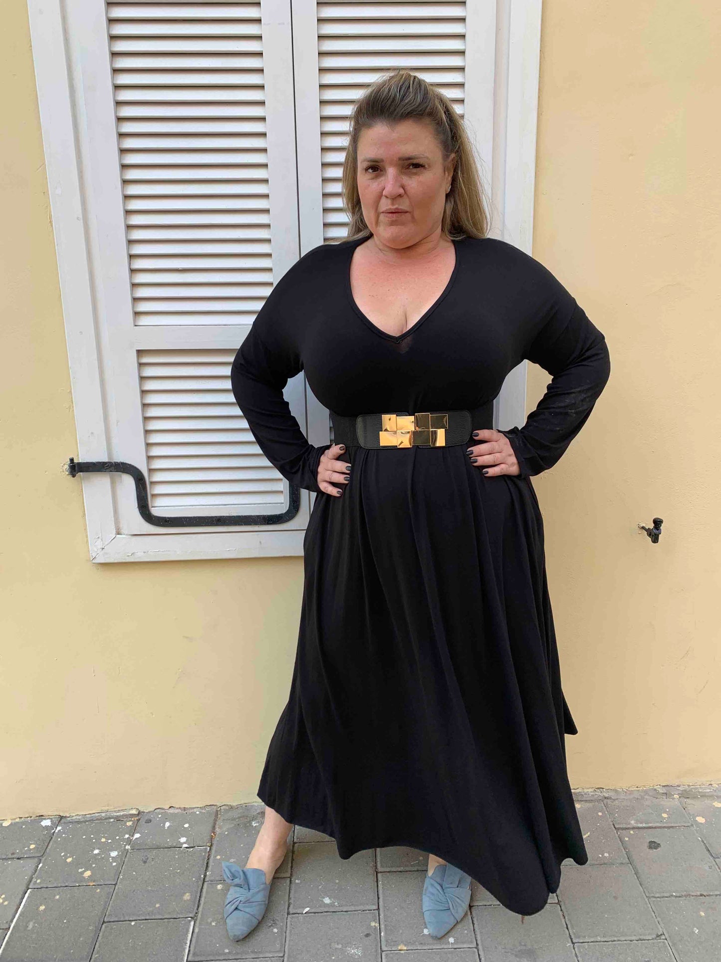 חגורת נפץ - שחור זהב