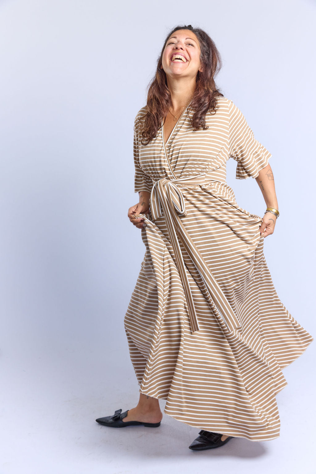 שמלת סיסי - פסים בג׳