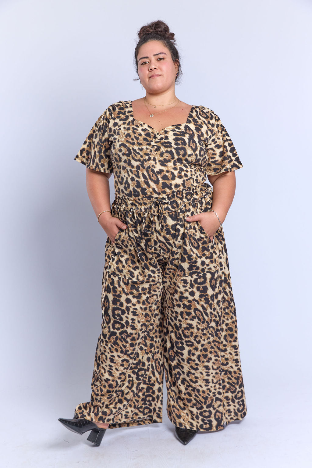 מכנסי לולה- חברבורות גדולות צהבהב ואפל