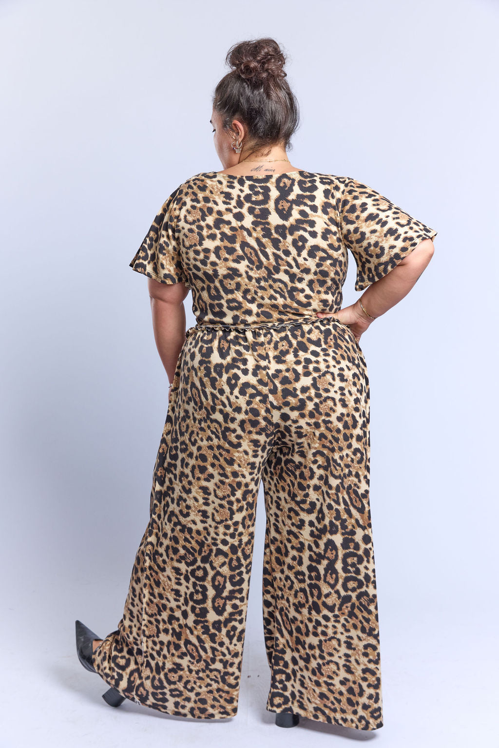 מכנסי לולה- חברבורות גדולות צהבהב ואפל