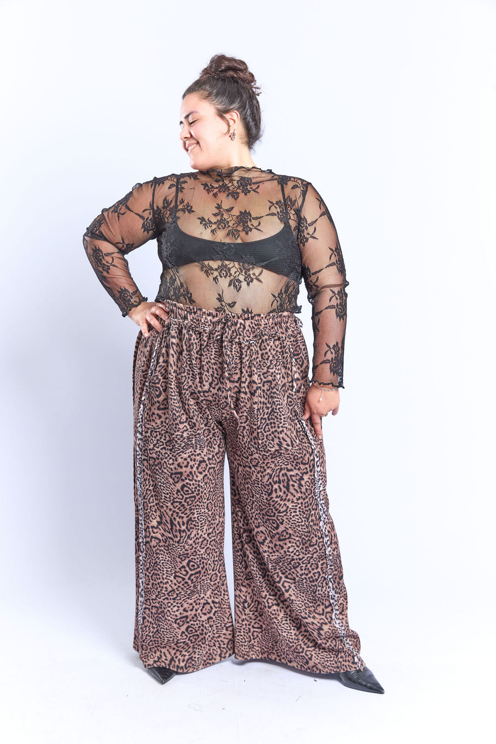 מכנסי לולה- חברבורות קטנות ואפל