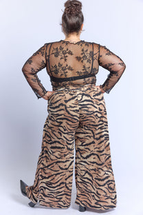 מכנסי לולה- מנוזברה ואפל