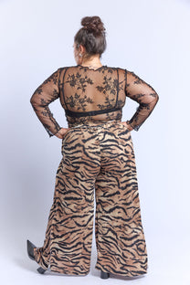 מכנסי לולה- מנוזברה ואפל