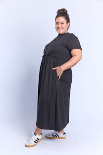 שמלת פיופה- שחור