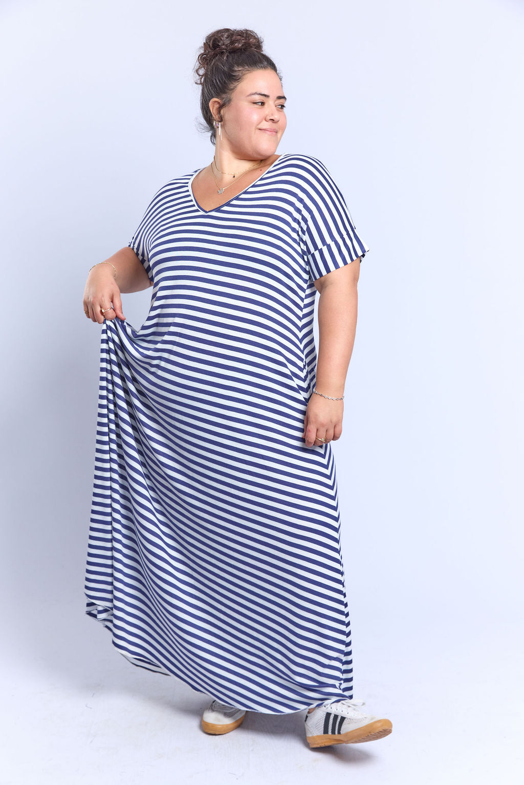שמלת תכבסי לפעמים -פסים כחול לבן