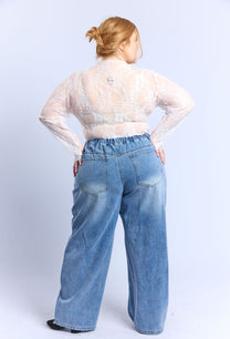 חולצת לולו - תחרה לבן