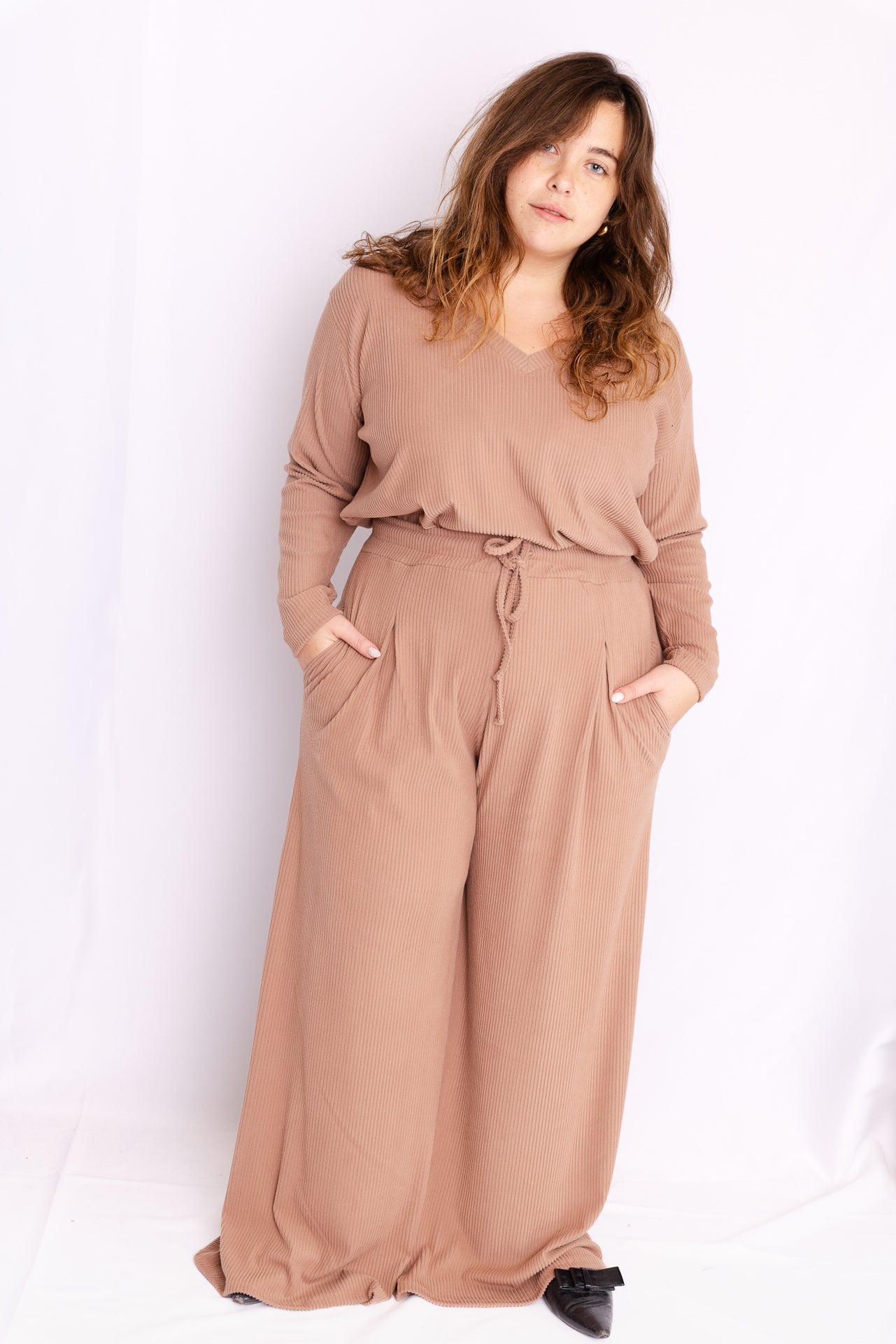 טישירט יצא לאפטר - בג׳ דמוי קורדרוי