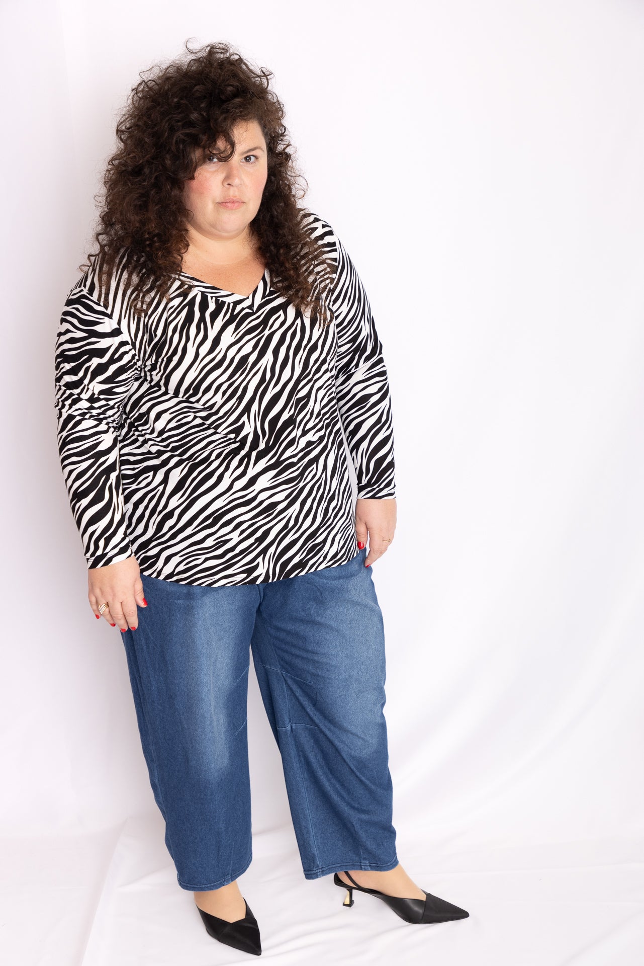 טישירט יצא לאפטר - זברה שחור לבן