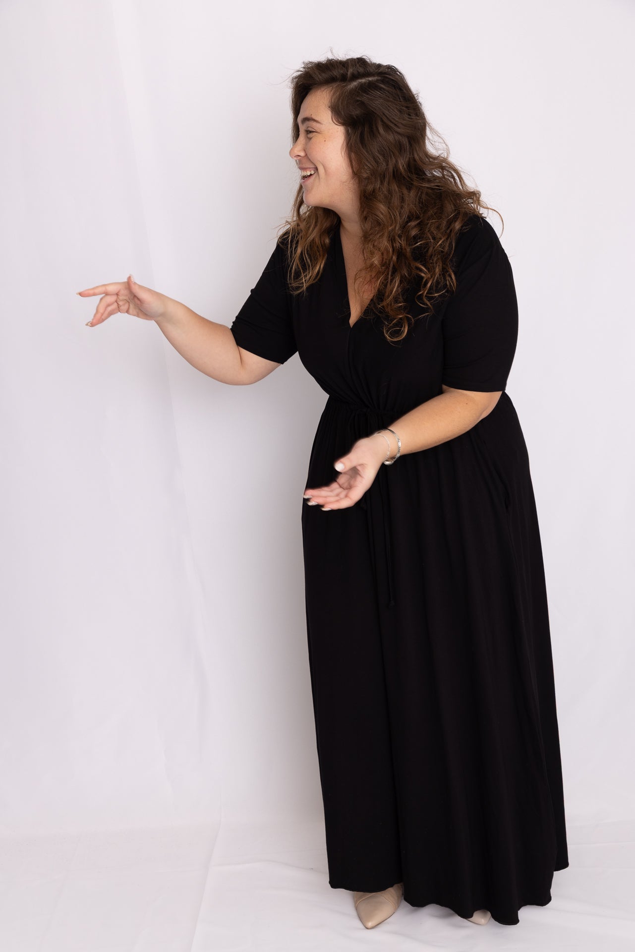 שמלת אני נינה - שחור טריקו
