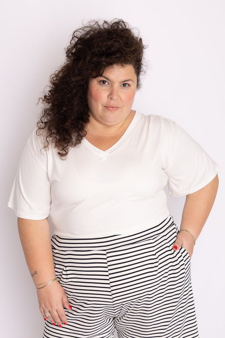 טישירט חרשנית -לבן