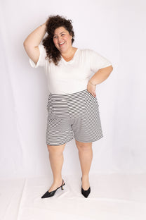 טישירט חרשנית -לבן