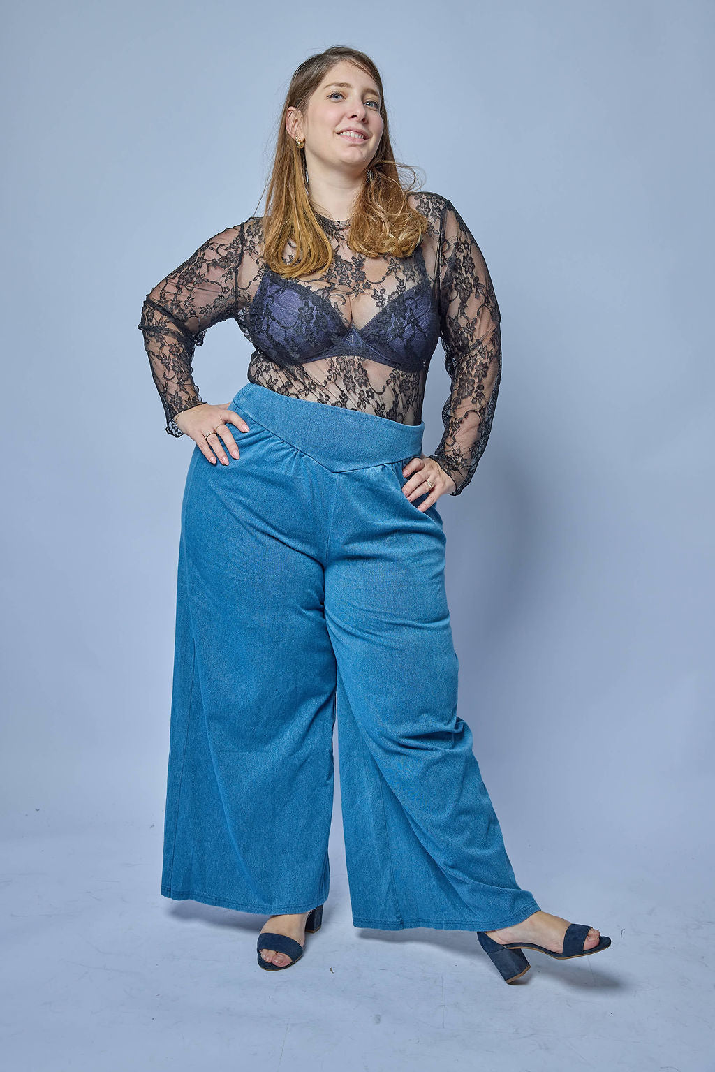 ג׳ינס מונשרי - כחול