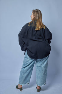 חולצת דונה מרטין - שחור