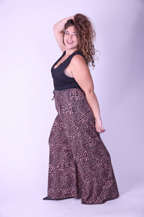 מכנסי מולי - חברבורות קטנות חומות ואפל