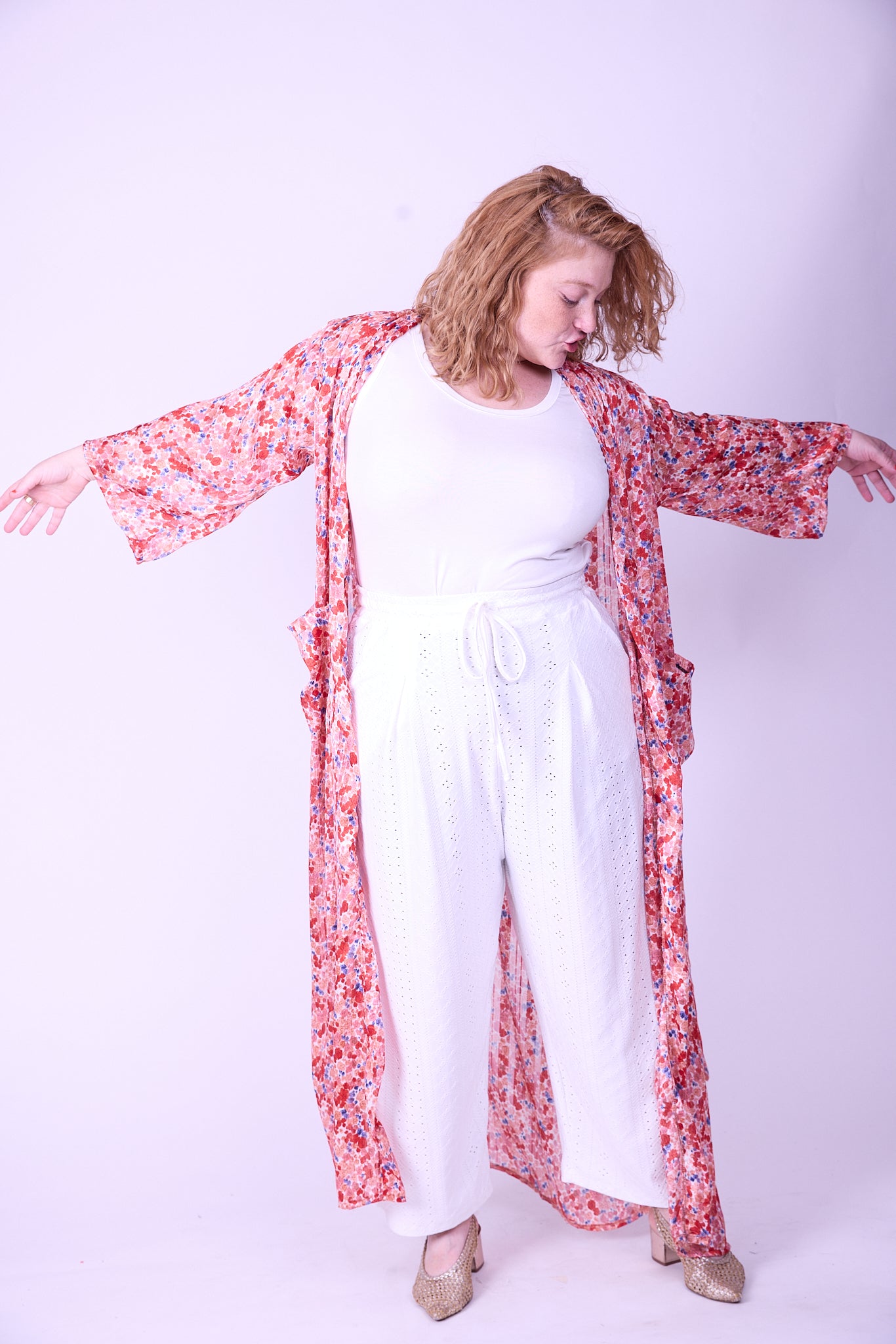 קימונו אבו אלי - אדום פרחוני