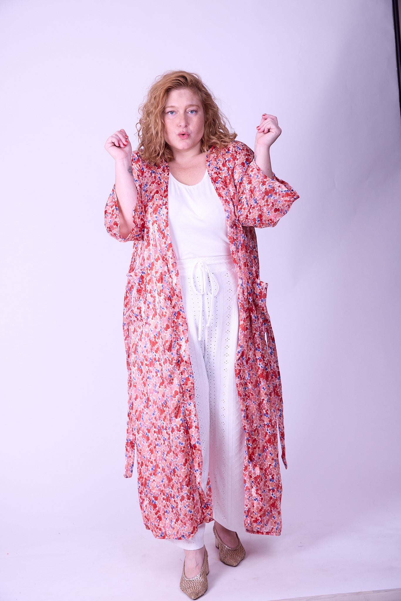 קימונו אבו אלי - אדום פרחוני