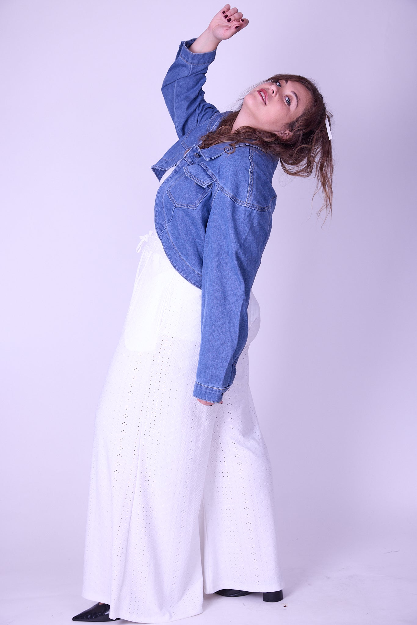 ג׳קט ג׳ינס אריאל