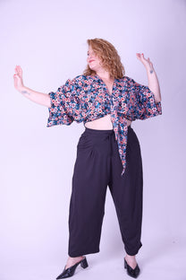 מכנסי המשפיענית - שחור טריקו