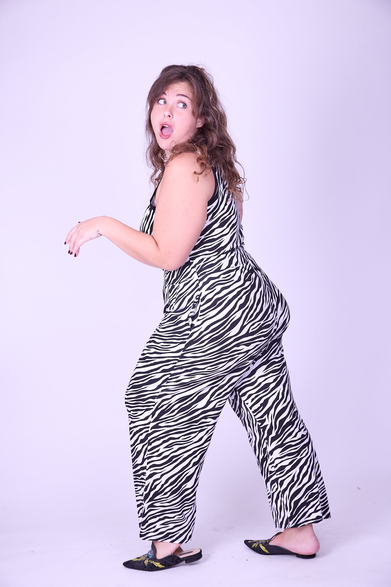 גופיית בייבי - זברה שחור לבן