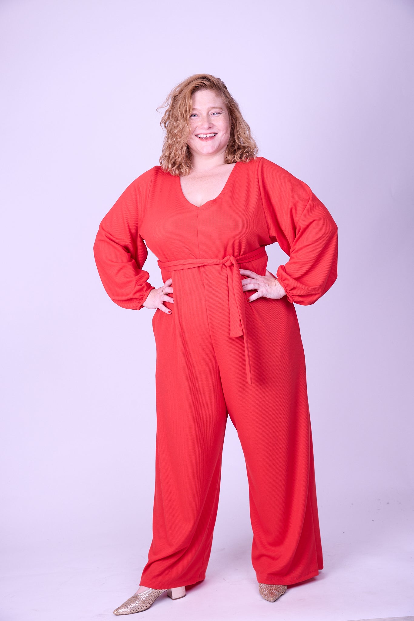 אוברול ל״ג בעוצר-אדום ואפל