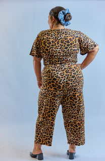 מכנסי המשפיענית - מנומר