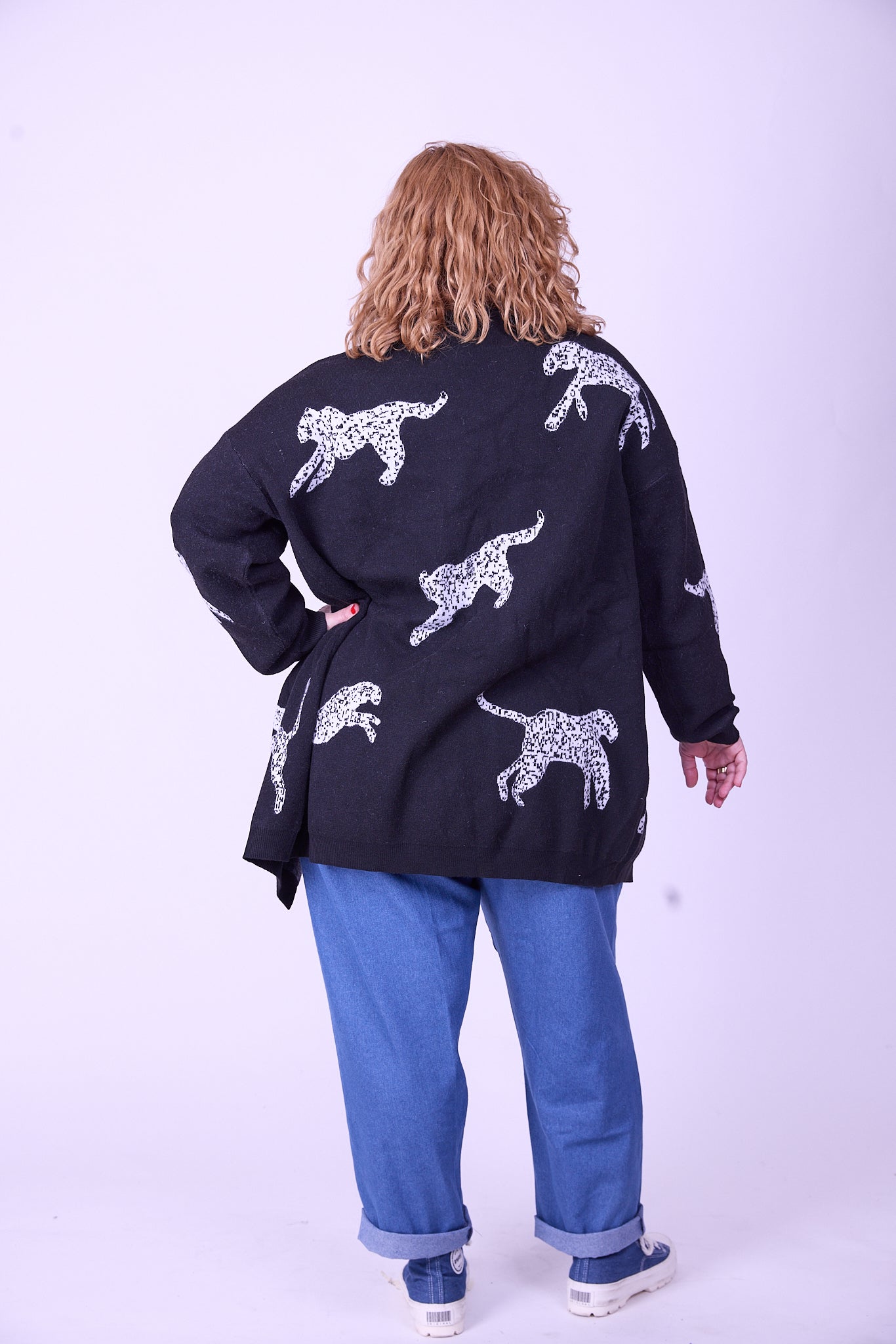 קרדיגן סריג- נמרים שחור לבן