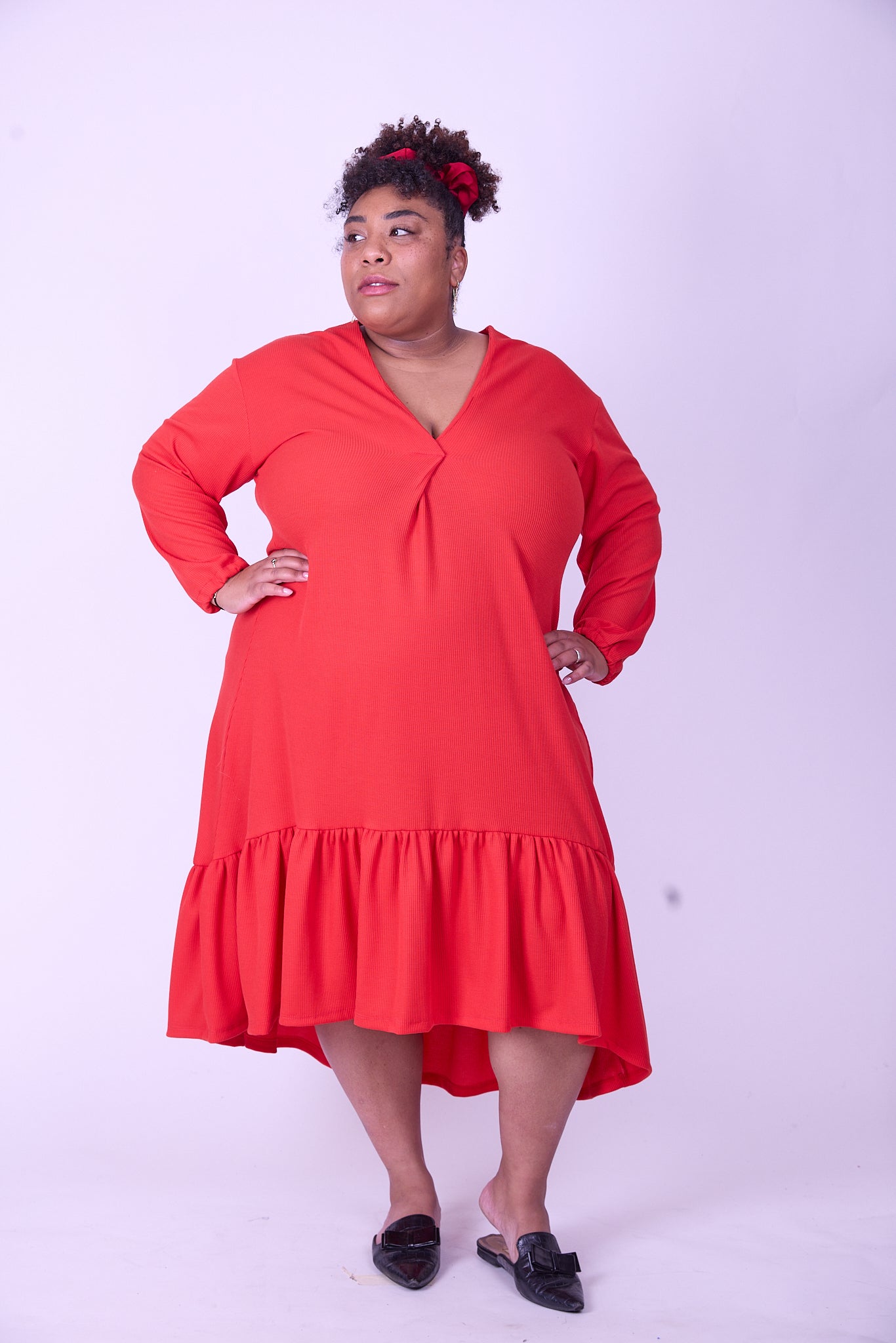 שמלת מלכת החרטות- אדום ואפל