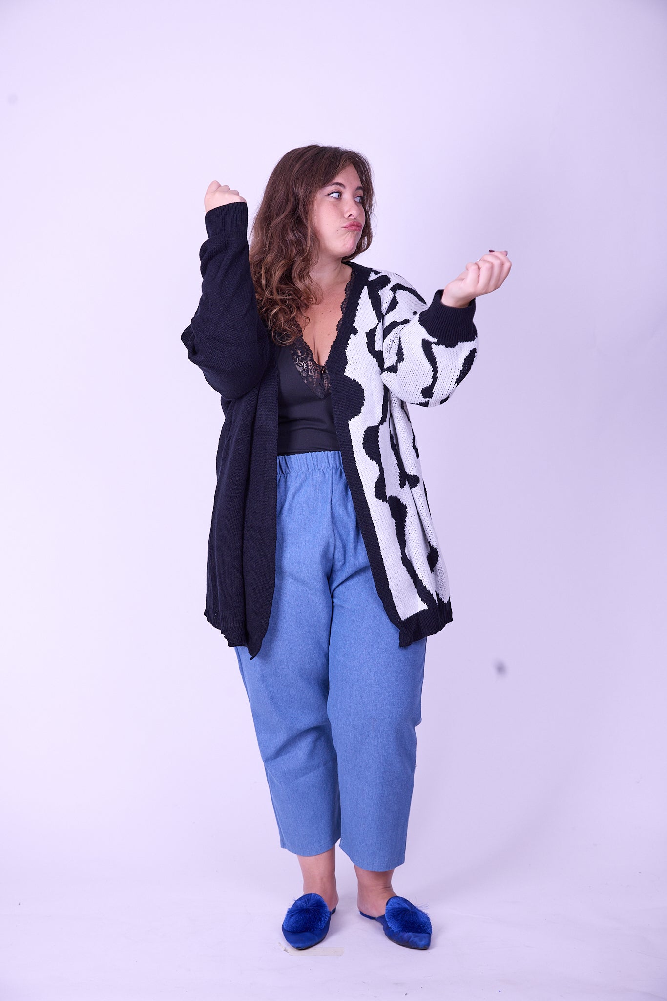 קרדיגן סריג- שחור לבן חצי חצי