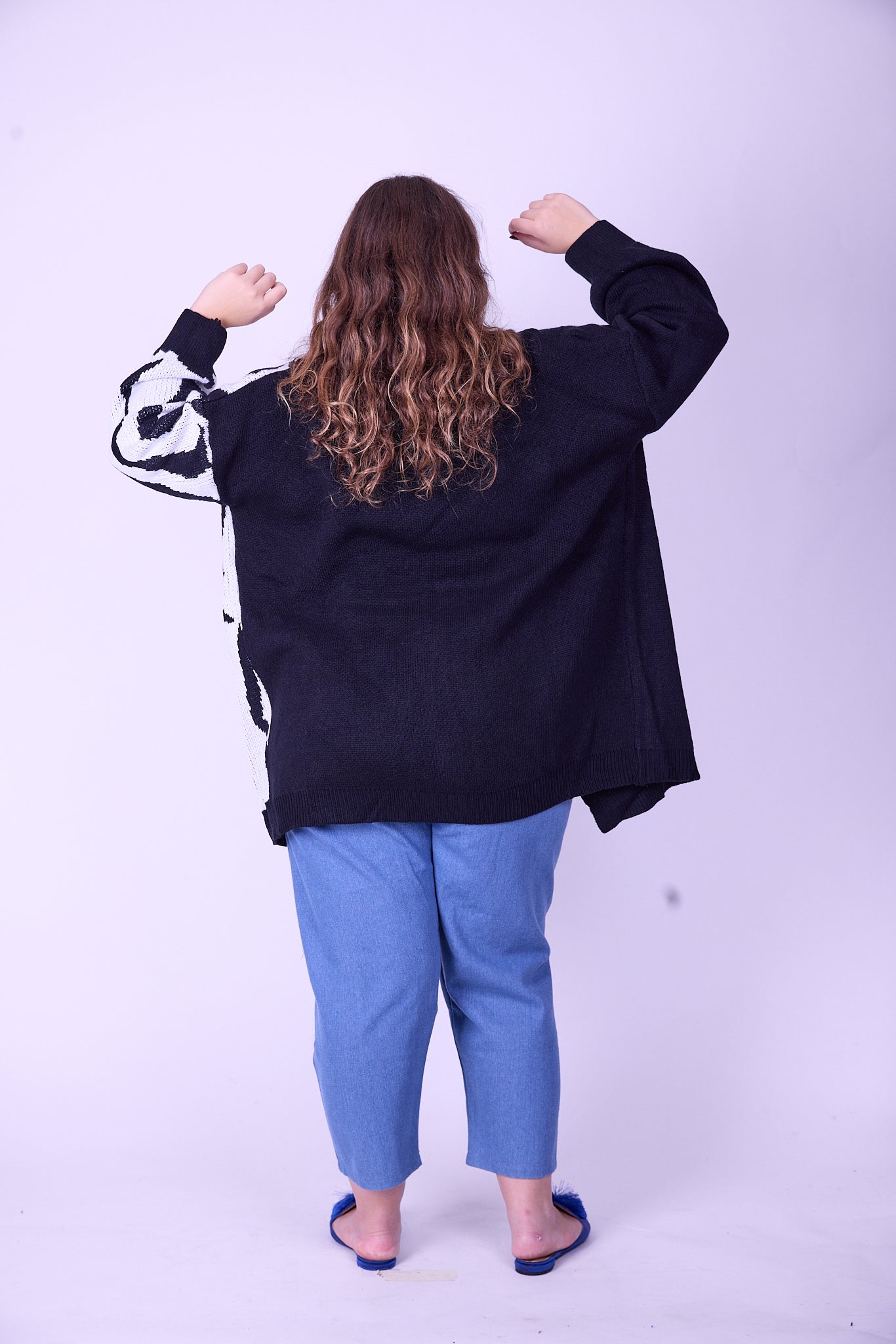 קרדיגן סריג- שחור לבן חצי חצי