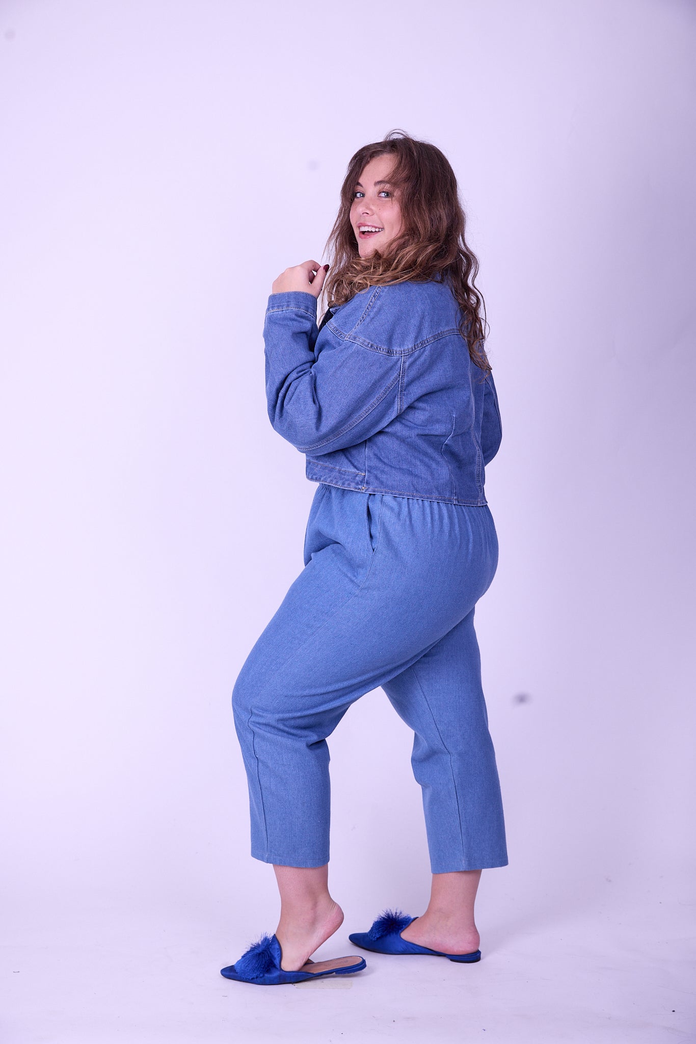 ג׳קט ג׳ינס אריאל