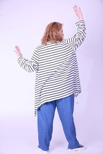 קרדיגן סריג- פסים לבן שחור