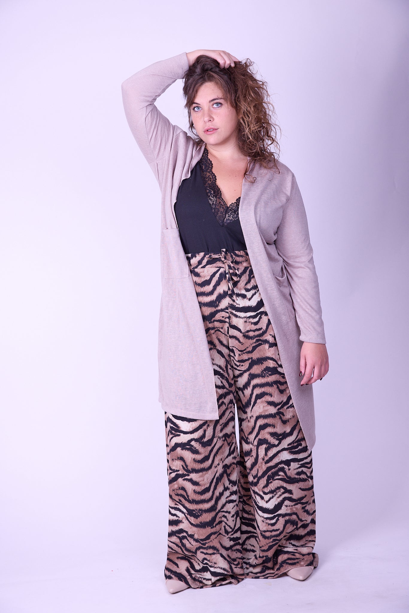 מכנסי מולי - מנוזברה ואפל