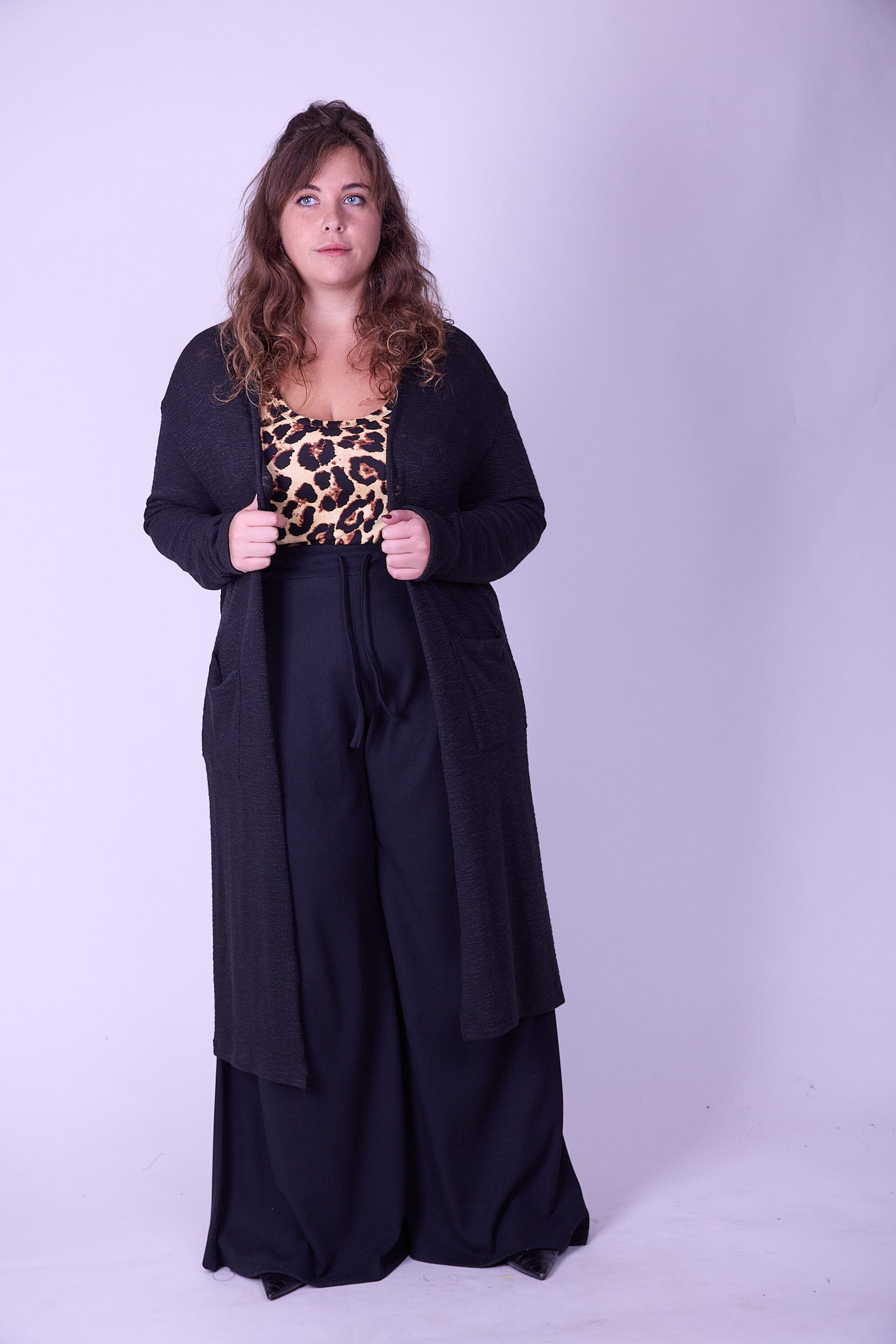 מכנסי מולי - שחור ואפל