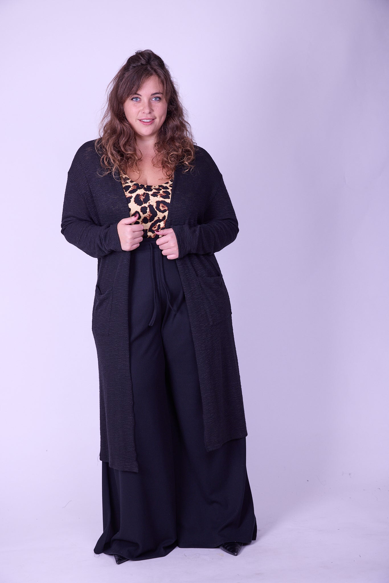 מכנסי מולי - שחור ואפל