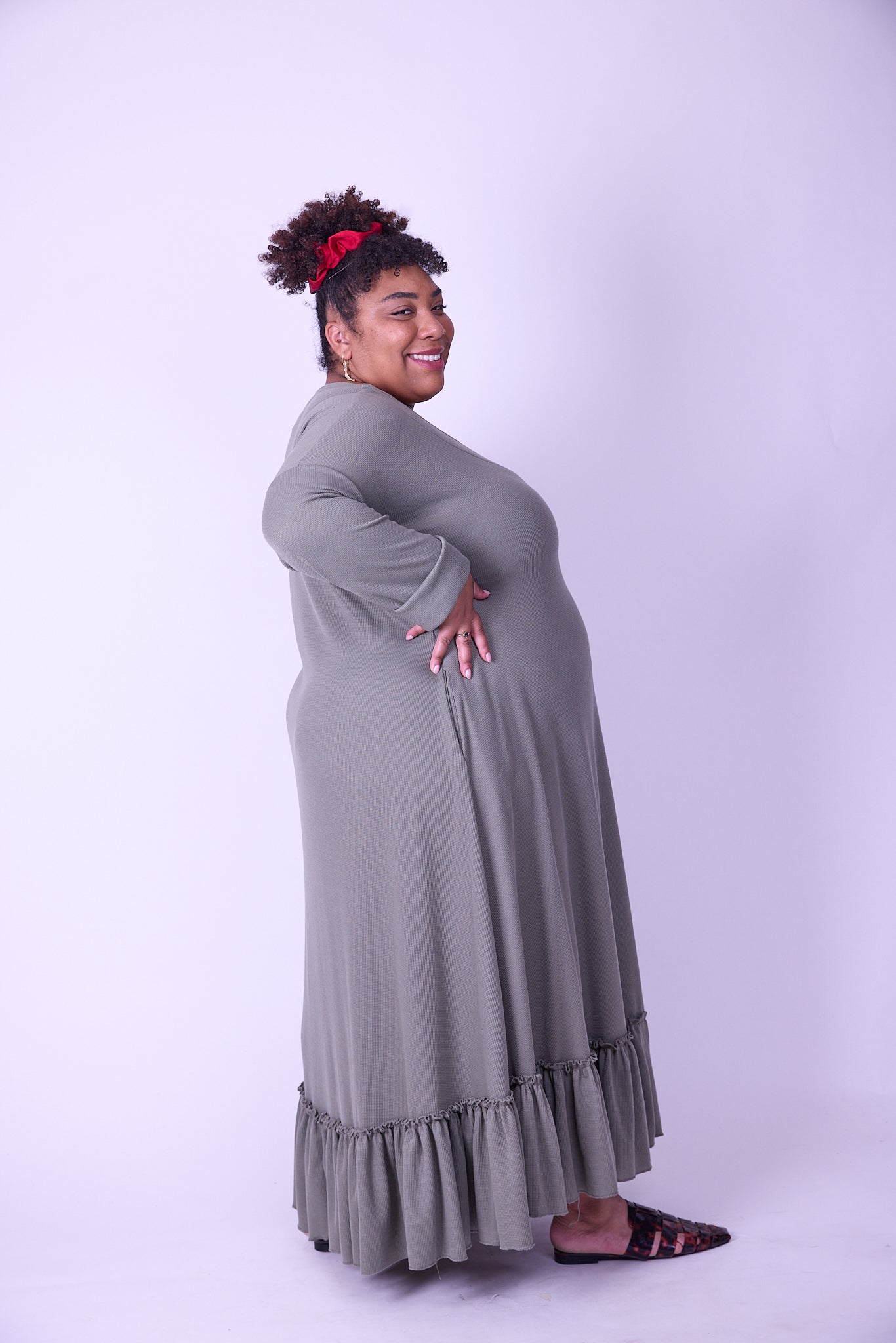 שמלת קוקו ממרוקו - ירוק זית ואפל