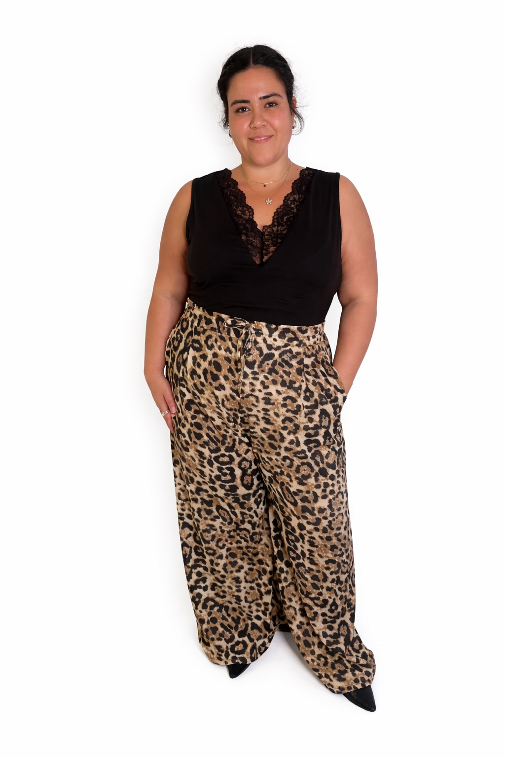 מכנסי מולי - חברבורות גדולות צהבהב ואפל