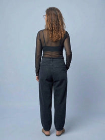 ג׳ינס קומו סאווה- שחור