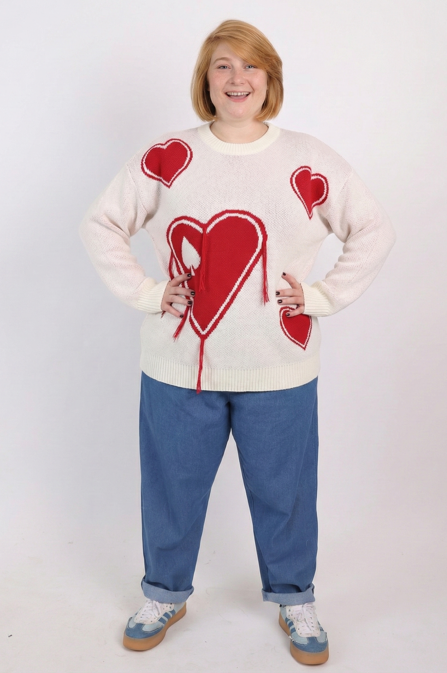 סוודר מלכה לב - אדום