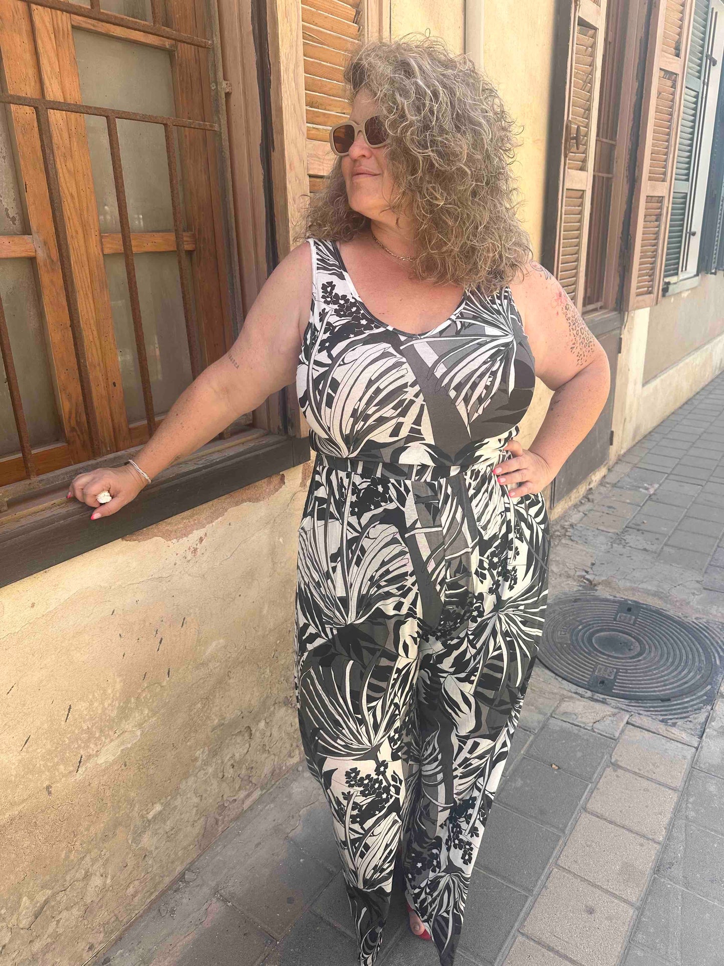אוברול ביג לאב - שחור אפור עלים