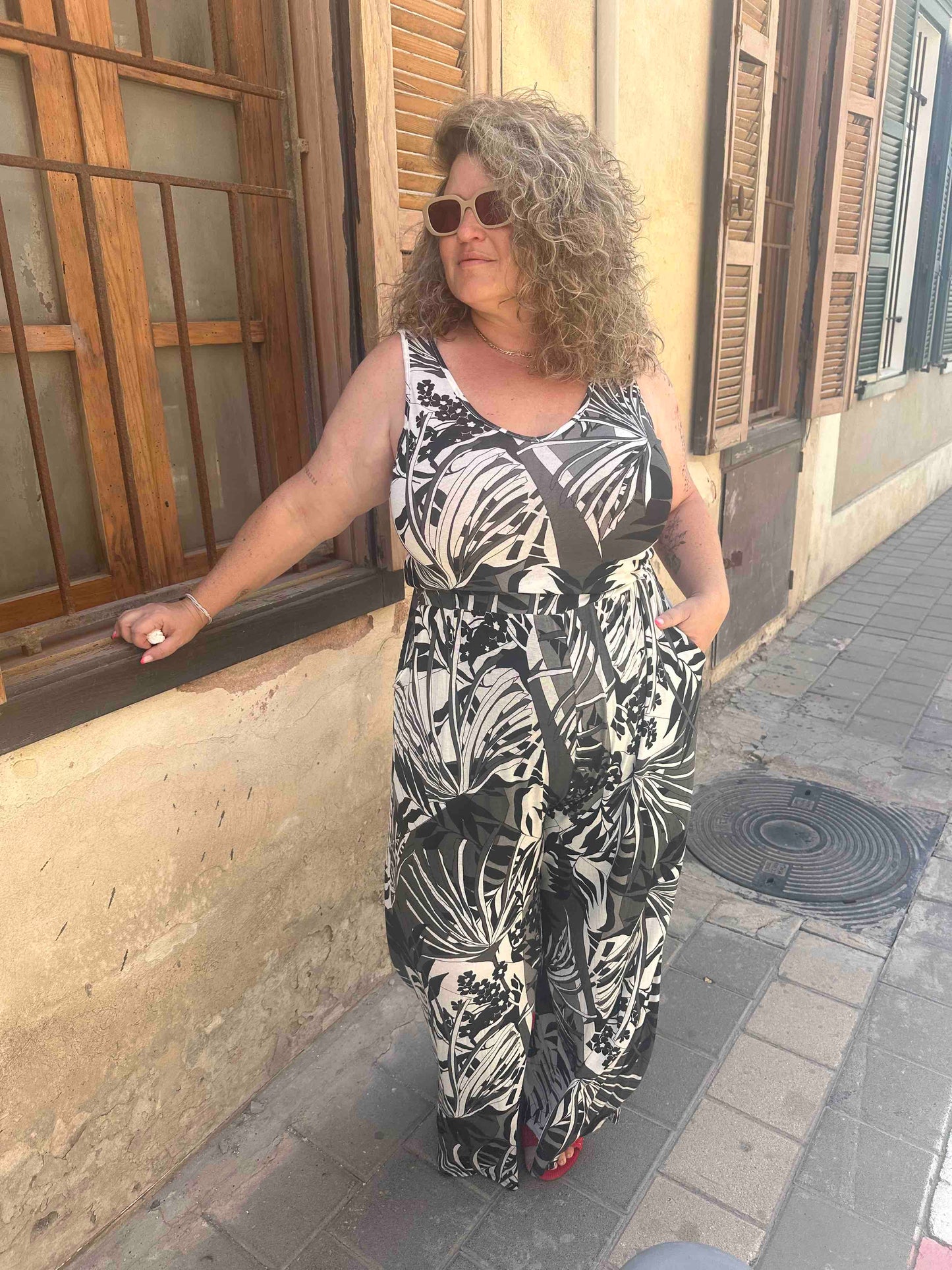 אוברול ביג לאב - שחור אפור עלים