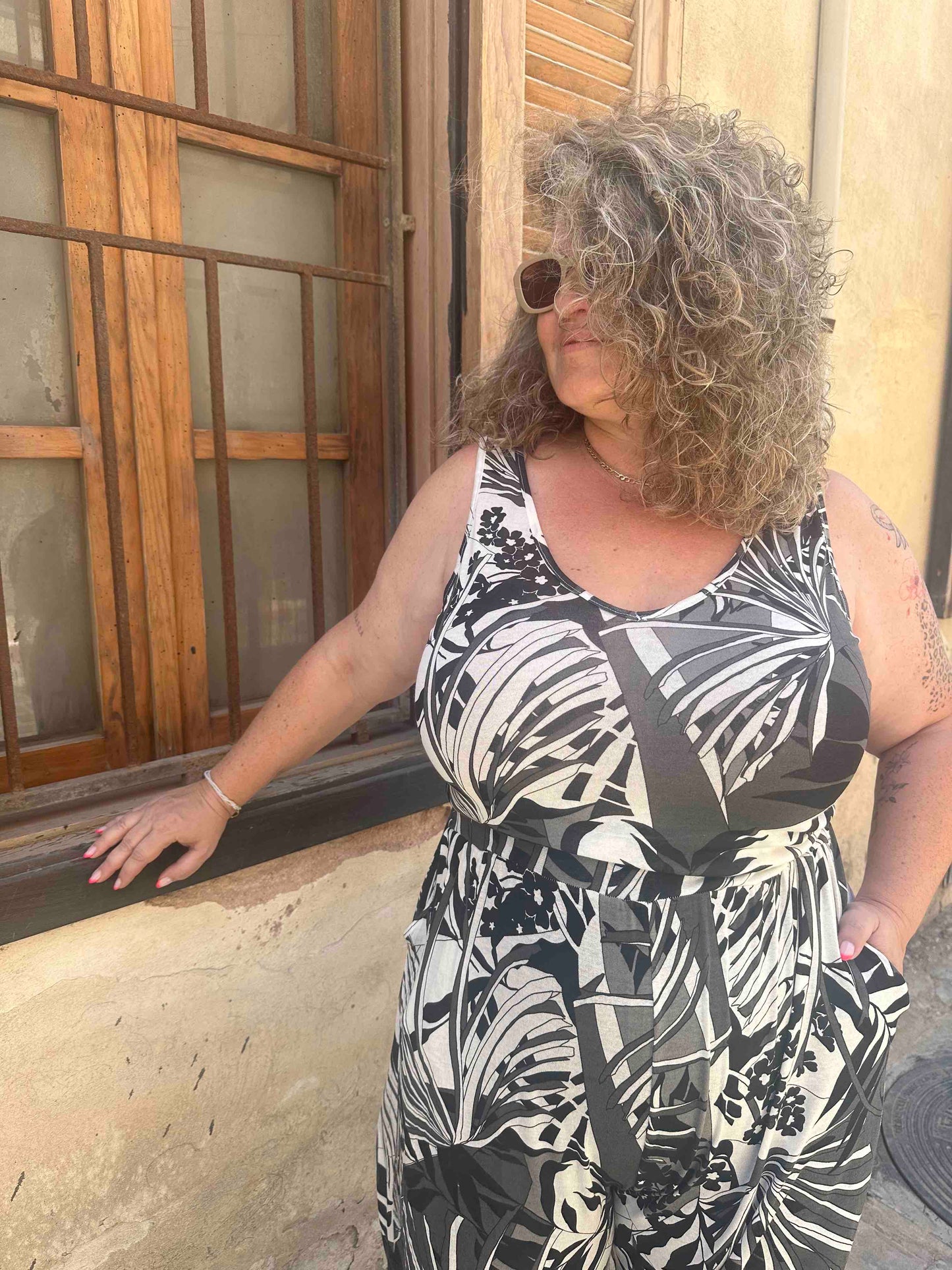 אוברול ביג לאב - שחור אפור עלים