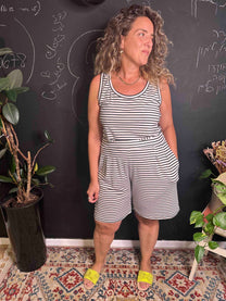 מכנסי החלומות - לבן פסים