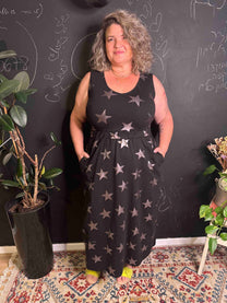 שמלת מאמי - כוכבים