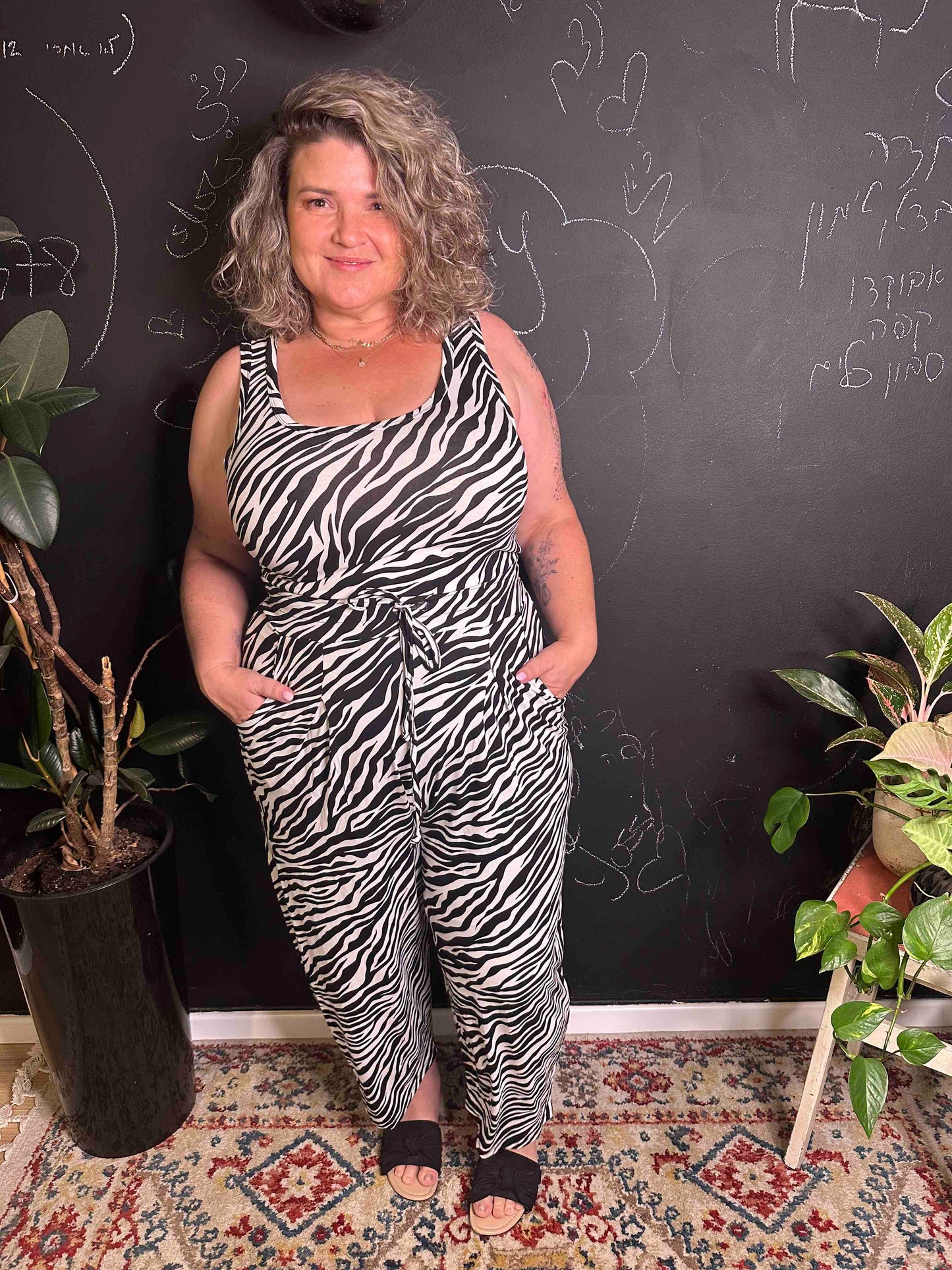 גופיית בייבי - זברה שחור לבן